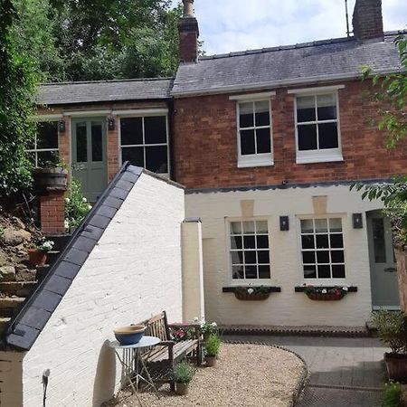 Beautiful Georgian Cottage Within A Private Walled Garden Oakham Eksteriør billede